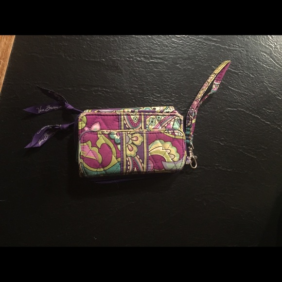 Vera Bradley Wristlet - Picture 1 of 3